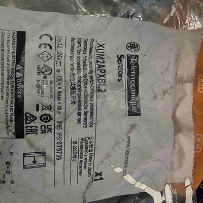 施耐德光电开关XUM2APXBL2Telemecani议价