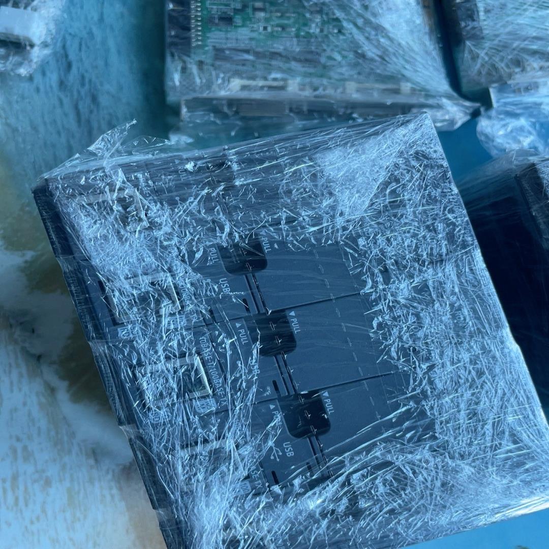 （议价）Q系列PLC模块Q26UDVCPU二手拆机成色好，要的来