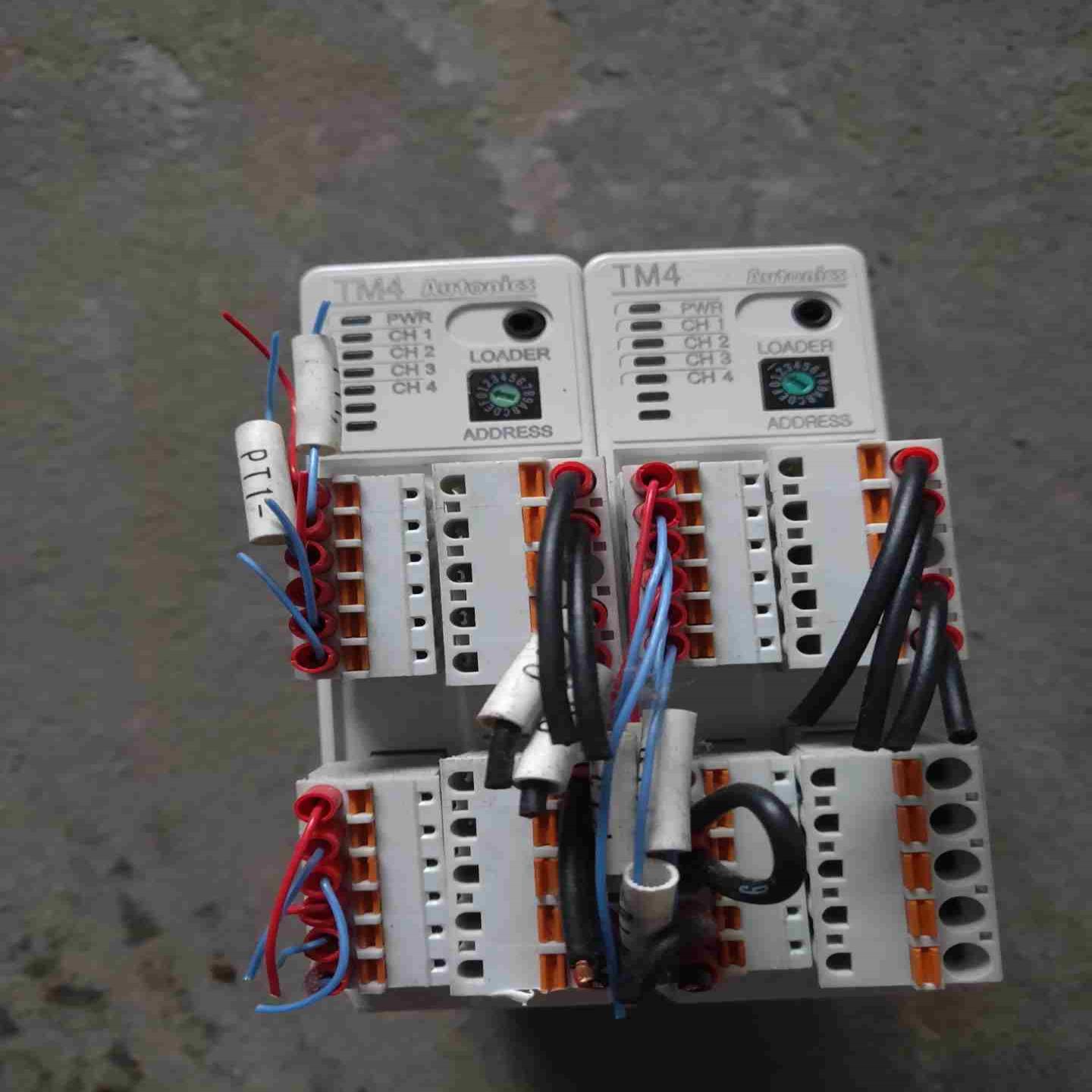 韩国奥托尼克斯TM4-N2SB  TM4-N2SE议价