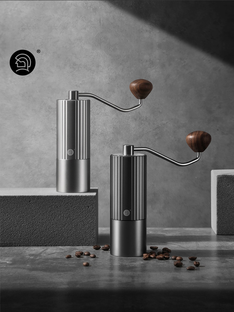 Hero z3手摇咖啡磨豆机 家用磨粉手动意式手冲咖啡豆研磨机器钢芯