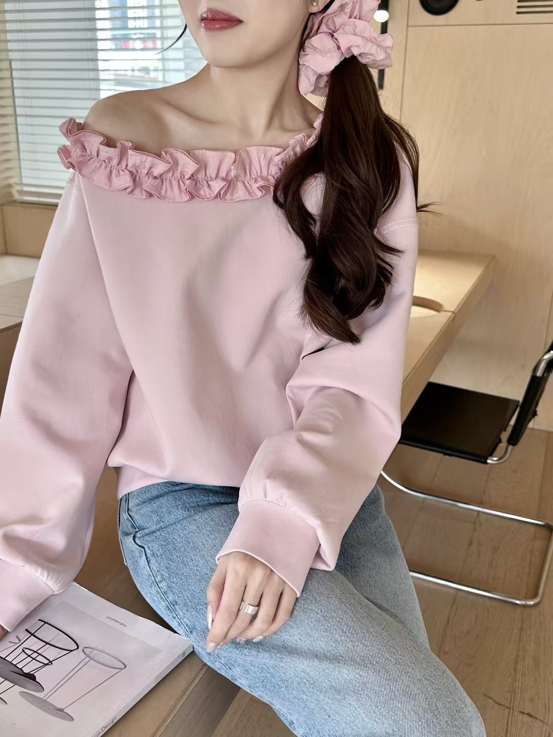 东大门韩系小个子百搭显瘦木耳边长袖卫衣女99002