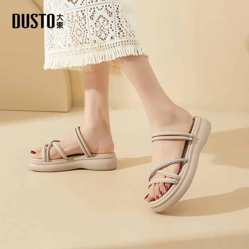 DUSTO大东水钻中跟PU休闲