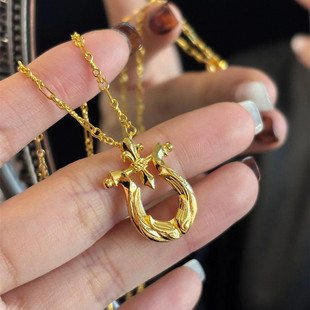 十字架鸢尾花马蹄扣项链女纯银镀18K黄金色U型吊坠锁骨链复古个性