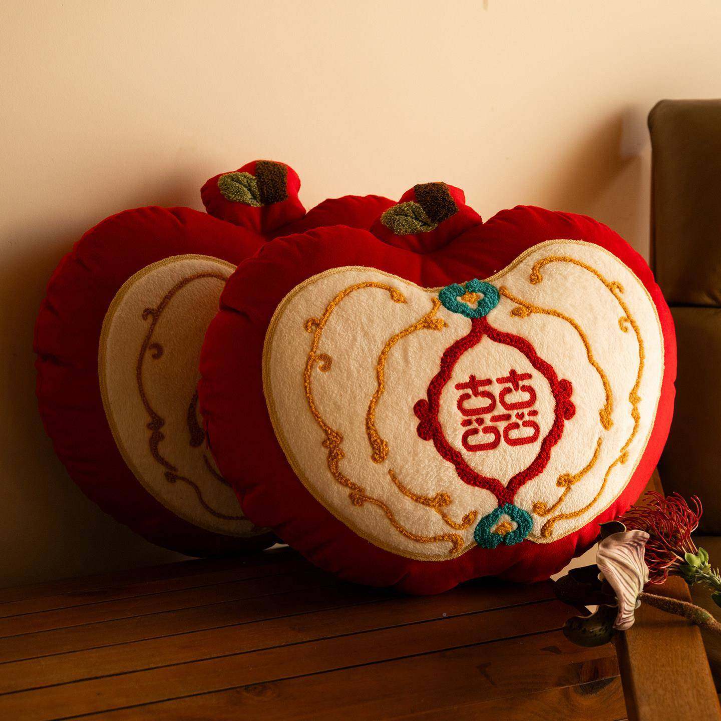 结婚L9998583抱枕字一对婚厅庆婚房装饰轻奢感色喜抱红枕沙发客靠,节庆用品/礼品,陪嫁用品套装,淘宝优惠券,粉丝福利购,淘宝优惠卷