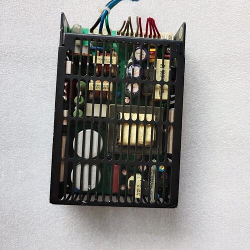 议价XP SDC320AS28-C-XE0110B工业电源可维修