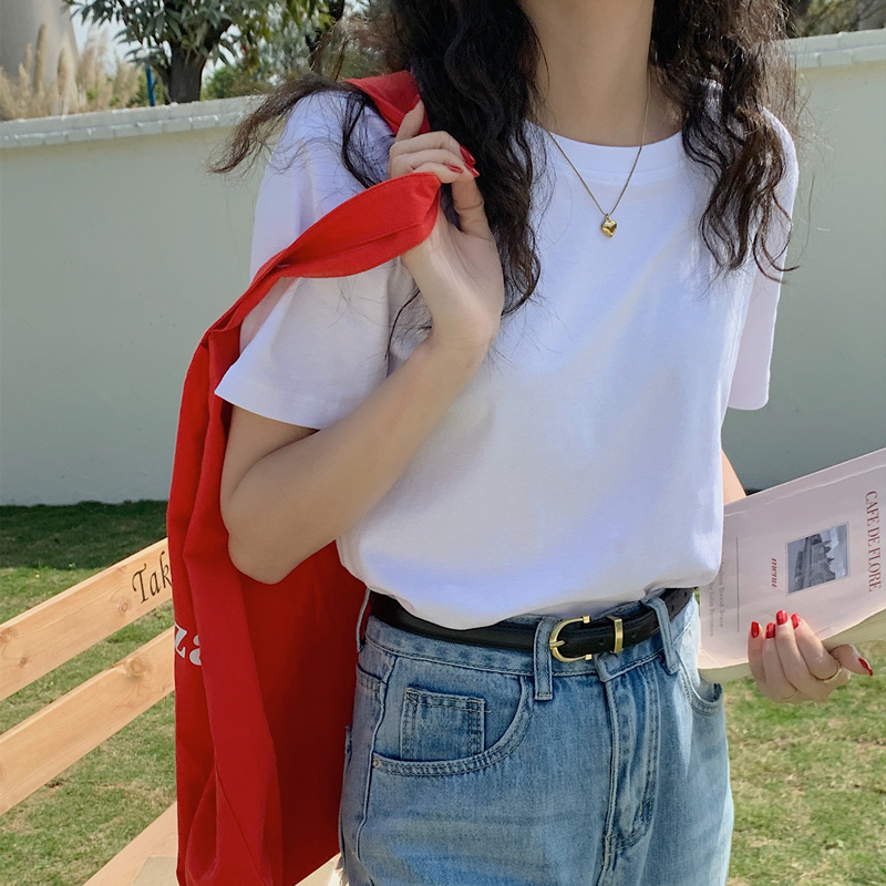 自留简约气质正肩圆领白色T恤短袖2025夏新款显瘦短款打底上衣女