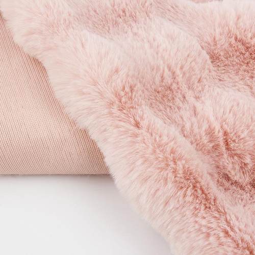 厂家直供泡泡兔毛布料沙发垫毛毯时装抱枕鞋子毛绒面料