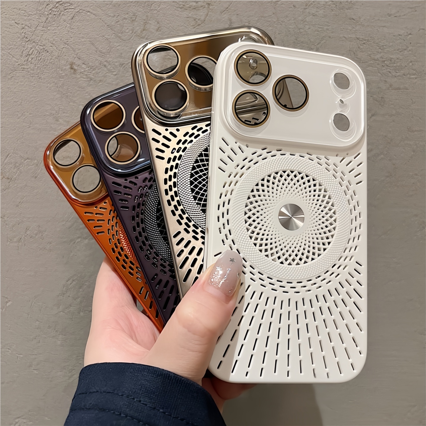 适用苹果17镂空透气散热磁吸壳