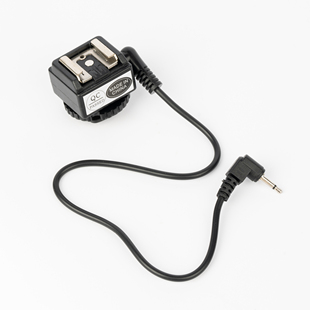 闪光灯热靴转换器转接头热靴底座加高垫适用于微单相机迷你闪光灯增高垫