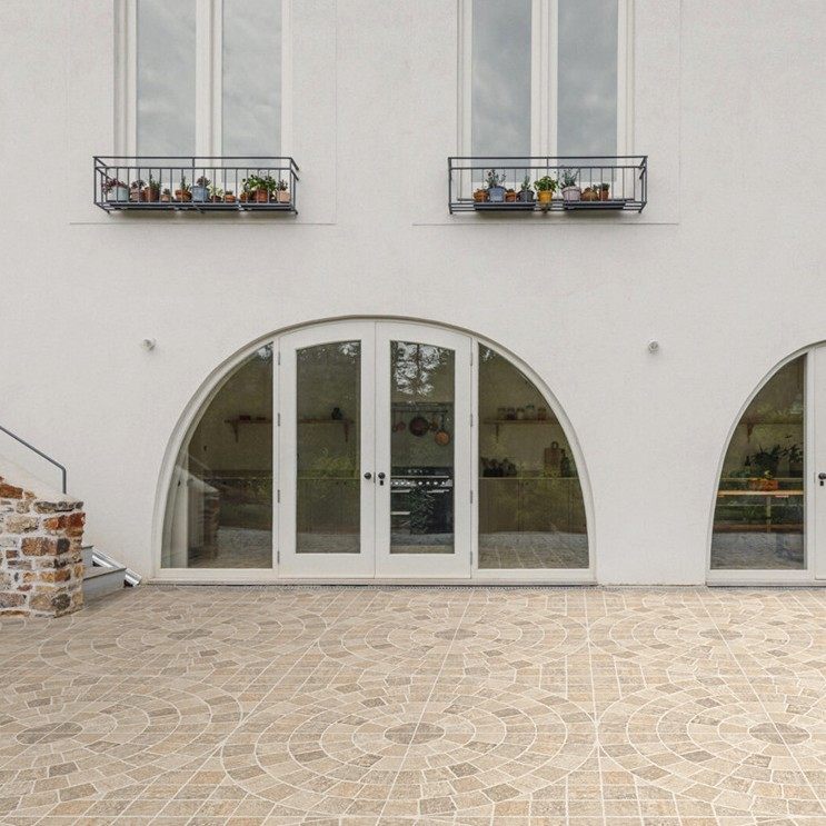 ?户外庭院露台地砖阳台莱姆石瓷砖花园别墅院子防滑仿古拼花地铺