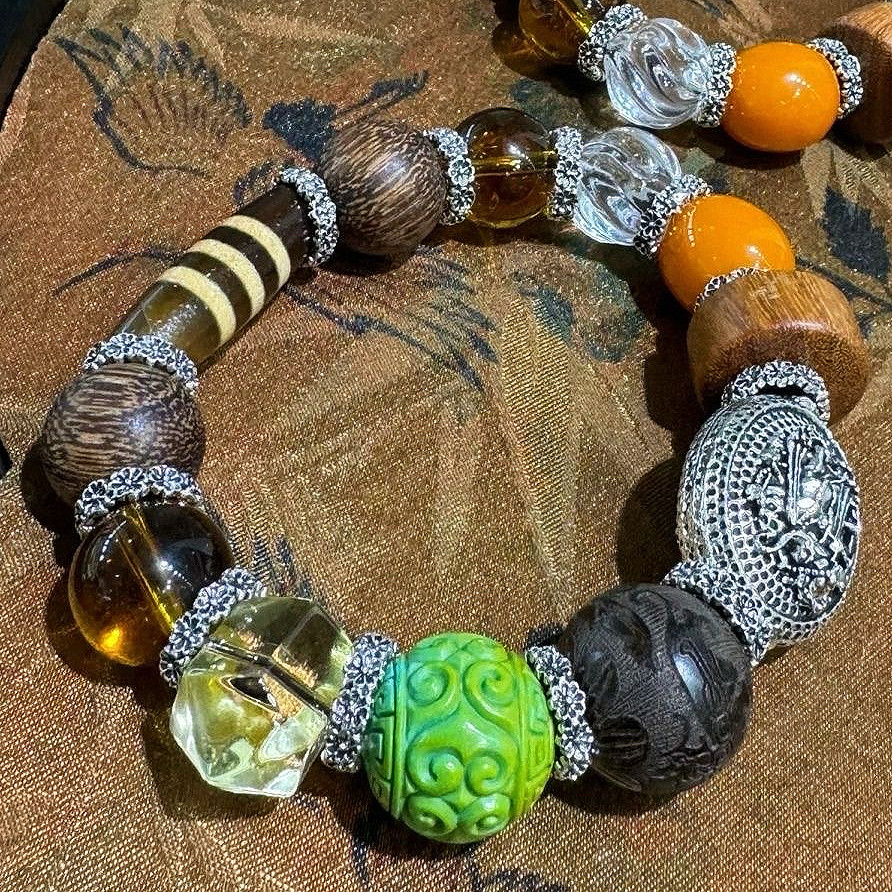 原创多宝绿松石雕刻菩提天珠手串手链水晶老山檀男女款时尚潮流