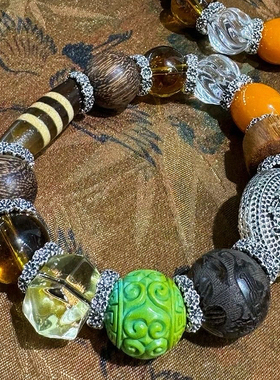 原创多宝绿松石雕刻菩提天珠手串手链水晶老山檀男女款时尚潮流