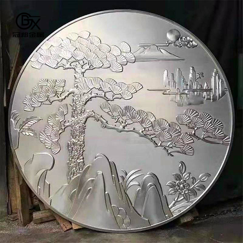 圆形铝雕浮雕壁画迎客松大型工艺品庭院玄关影壁墙仿铜雕刻制品