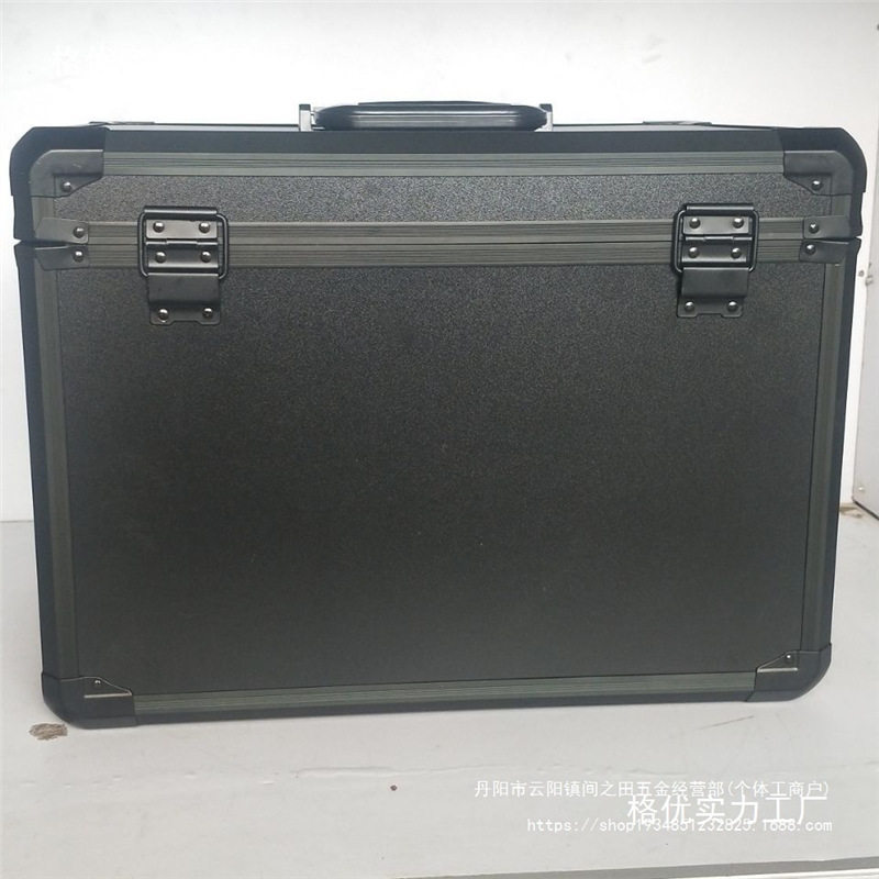 汽车贴膜多功能分格工具箱
