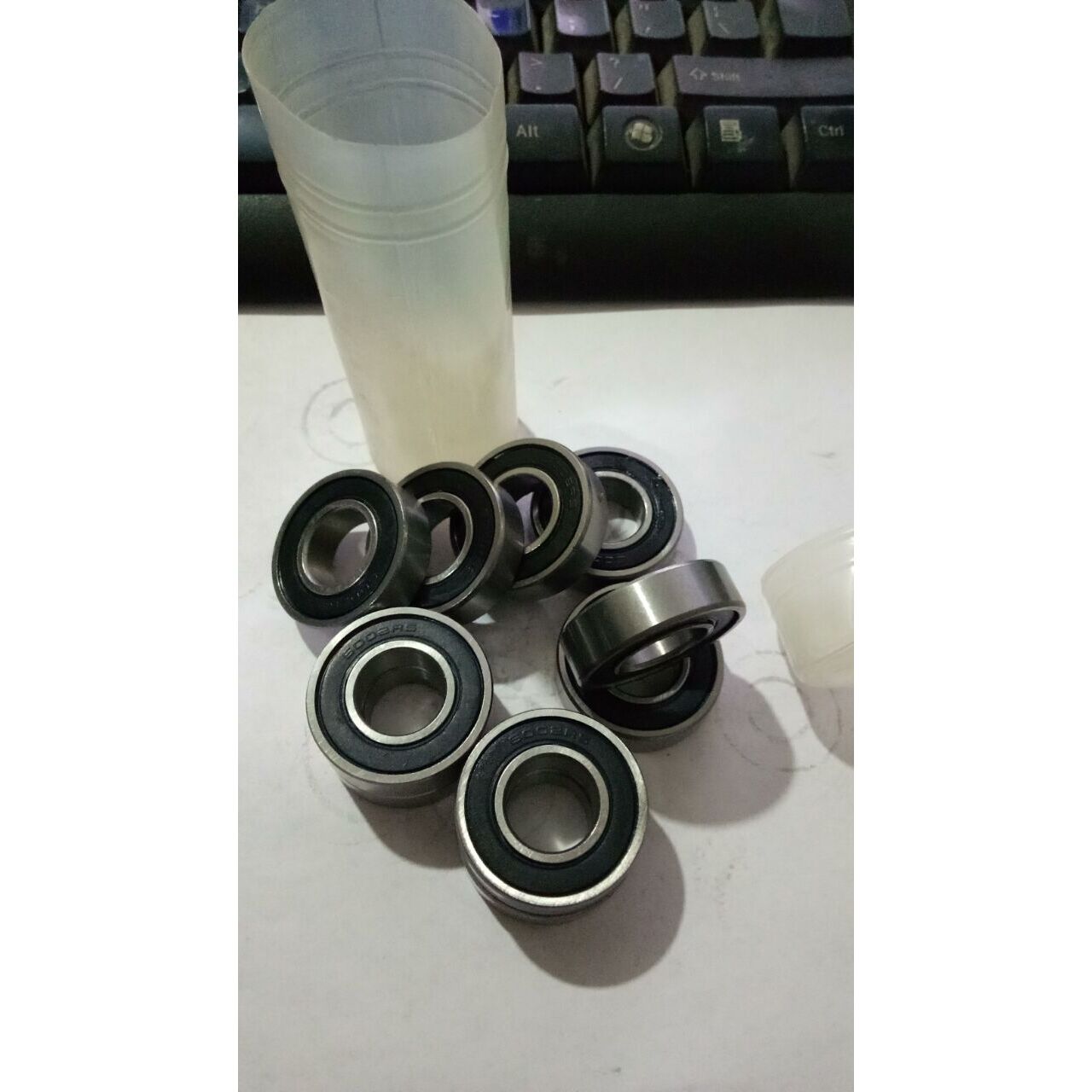 铆钉精装深沟球轴承现货