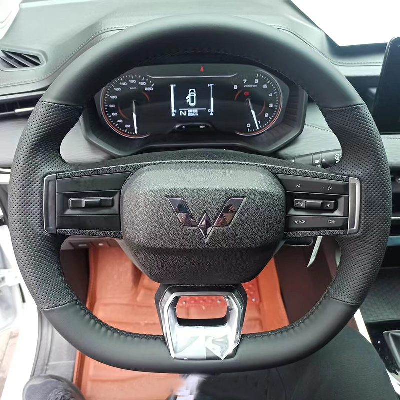 五菱星辰星驰佳辰方向盘套真皮