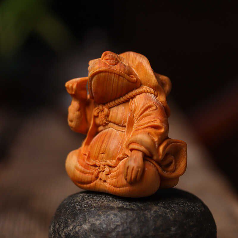 速发崖柏木雕蛤蟆大仙手把件金蟾仙人祈福青蛙招财动物文玩家居小