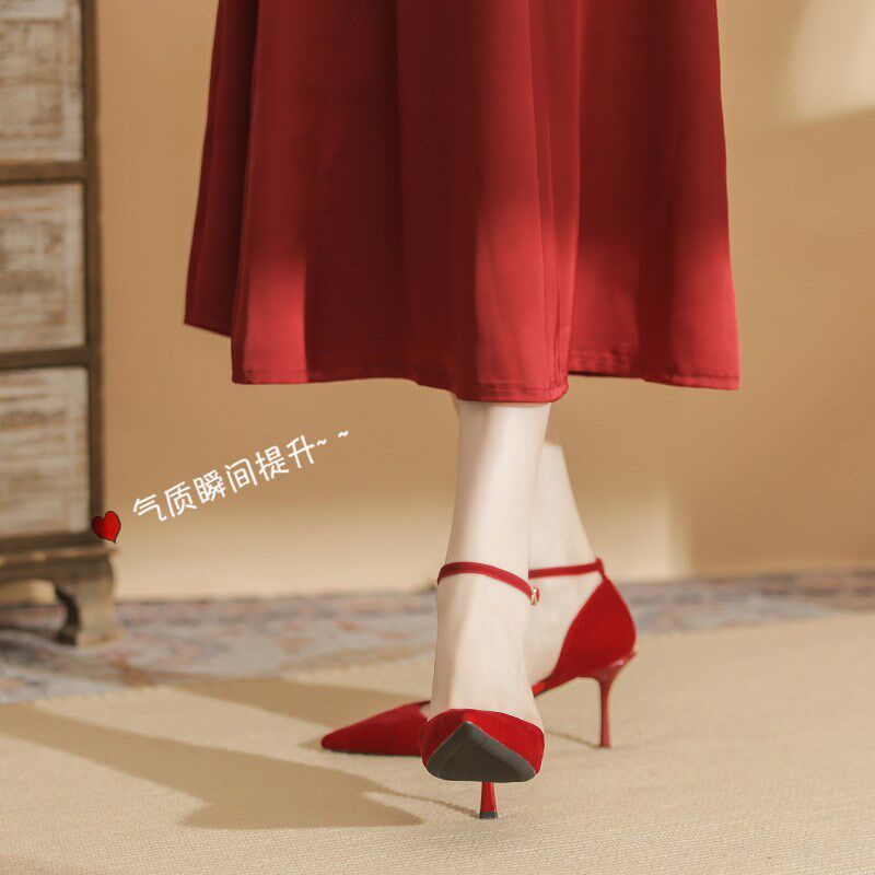 现货高跟鞋女细跟2023年春季新款红色秀禾服婚V鞋尖头包头中空