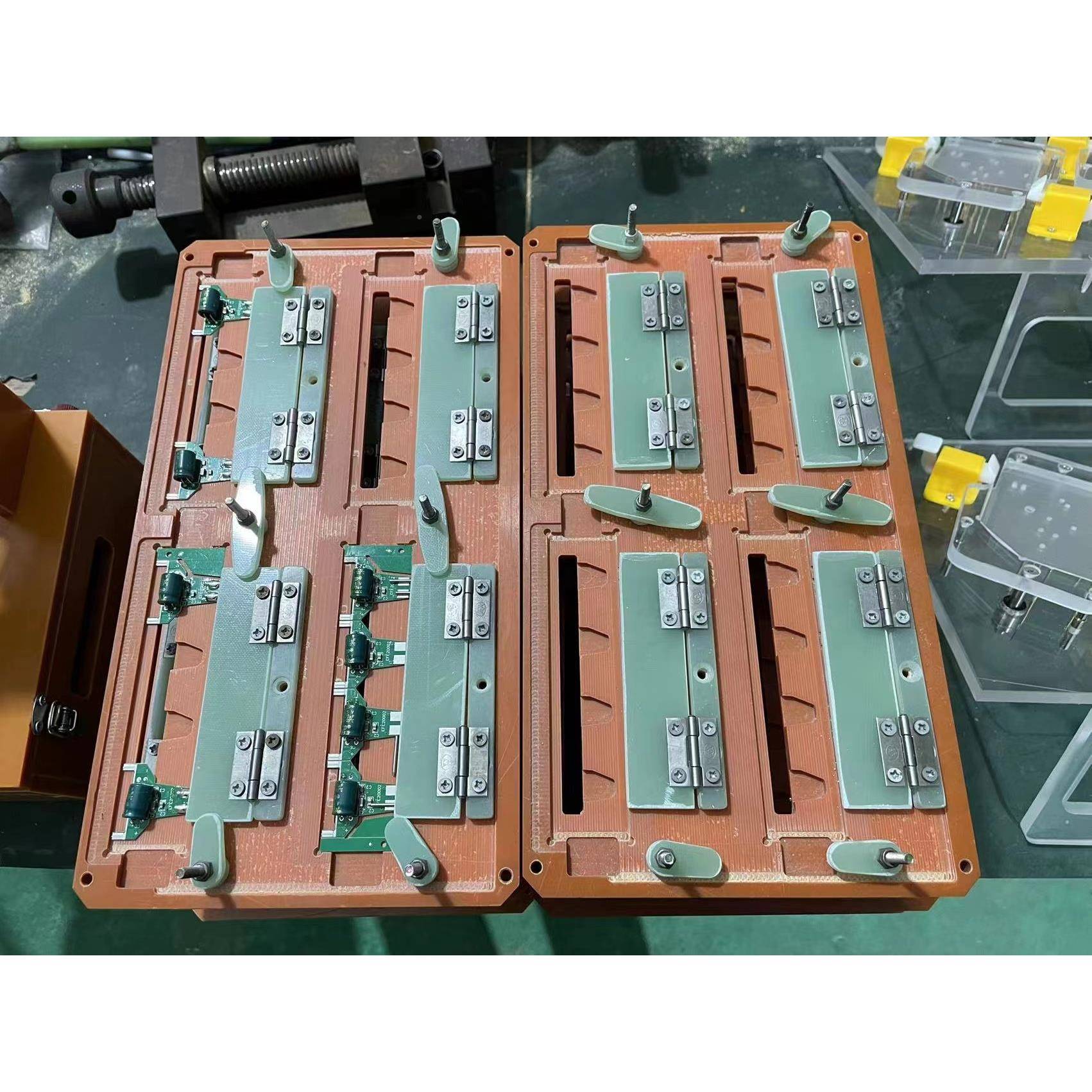 pcb测具架pcb气a功能测试治fct试老UCH化架过炉治具保压动测试工