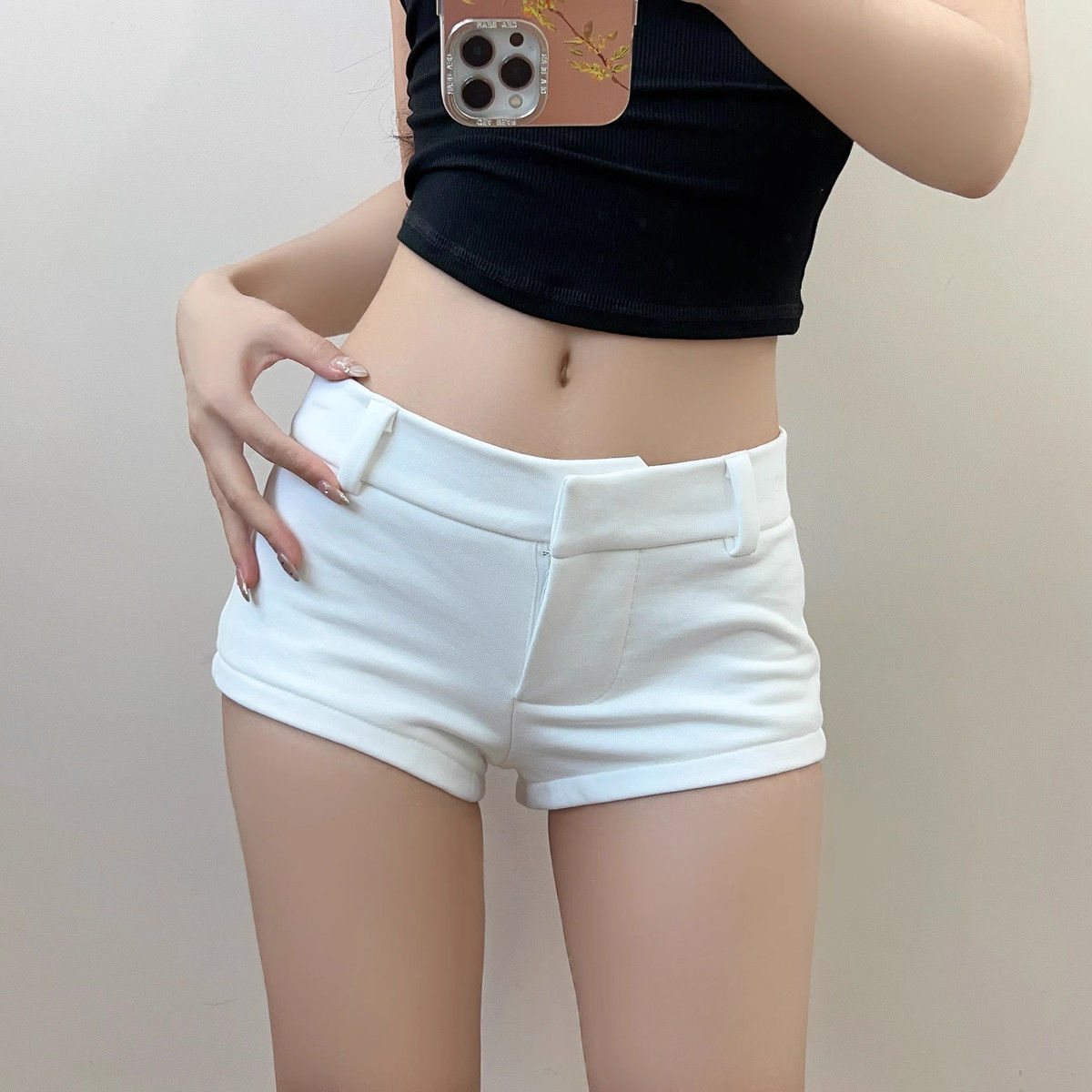 A-line low waisted three quarter pants A字修身纯色低腰三分裤