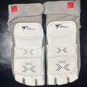 竞GAW赛电跆拳道护脚套专业队跆拳道脚套青少护年跆拳道电子护脚