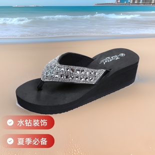 坡跟透气人字拖 拖鞋 女夏水钻凉拖女款 外穿时尚 slippers海边沙滩鞋