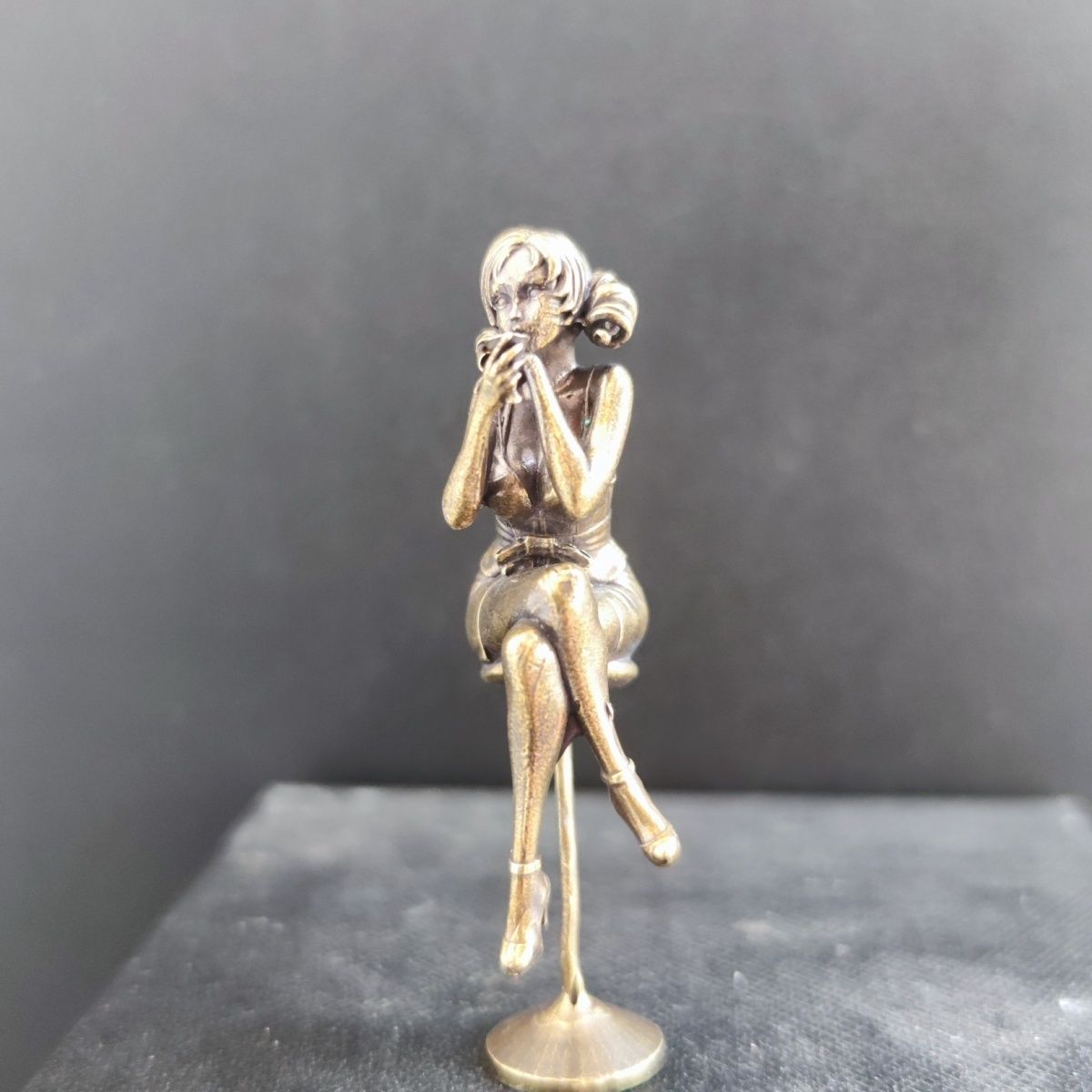 黄铜 酒吧夜店美女 碧蓝航线圣路易斯圣姨 吧台 晚礼服美少女手办
