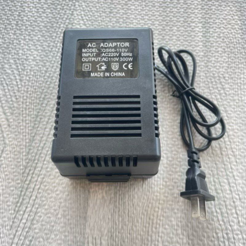 包邮220V转110V 电源转换器变压器插座110V300W进出口电源转换器