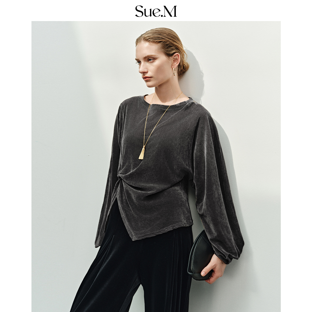 Sue.M 进口丝绒扭结长袖t恤25秋 复古灯笼袖肌理JU好穿百搭t恤女