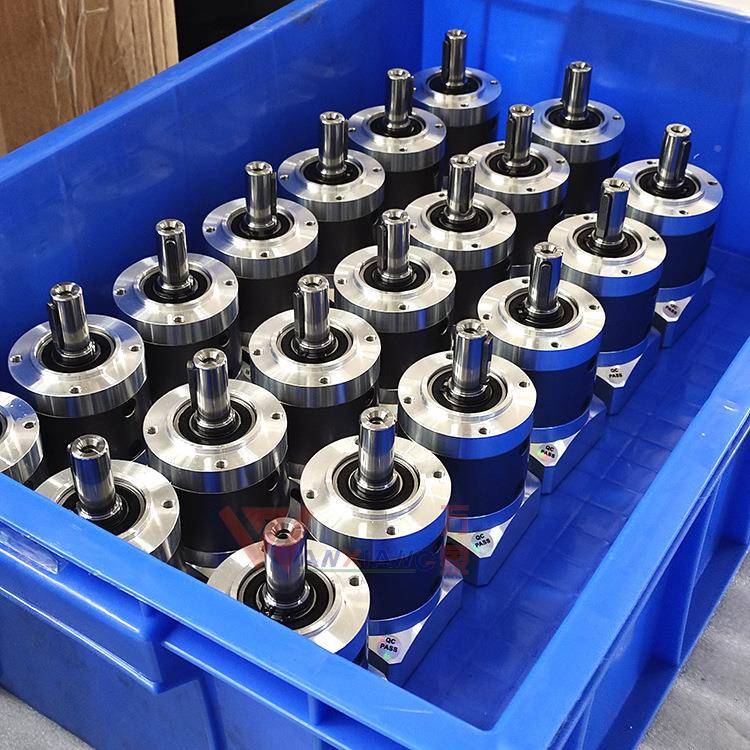 型MTK精减伺服电机减速机PL801小00W/2密00W步进马达行星速机