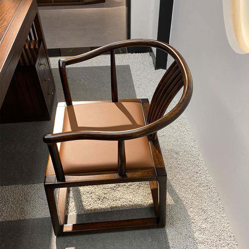 新中式脑实木檀木书桌椅组合总裁全老板OWG电办公桌代中式现大写