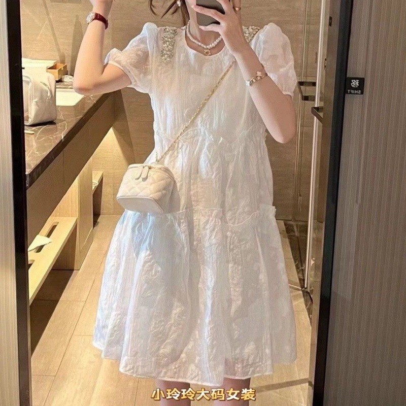 速发欧货重端高工大码钉钻泡泡袖式色连衣裙夏法白甜美仙宽松娃娃