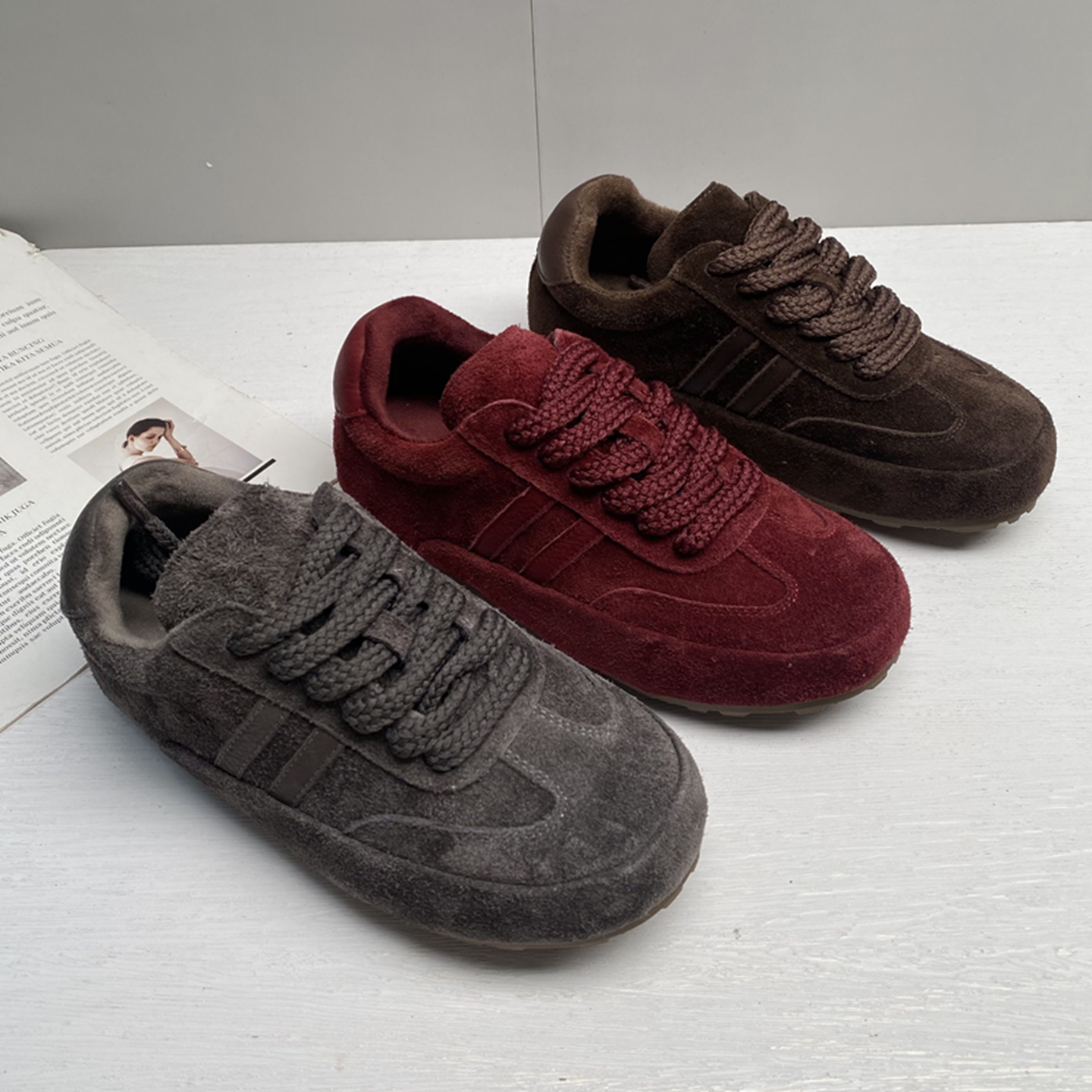 撤柜处理折扣真皮女鞋2025冬新款休闲保暖复古舒适磨砂皮女棉鞋