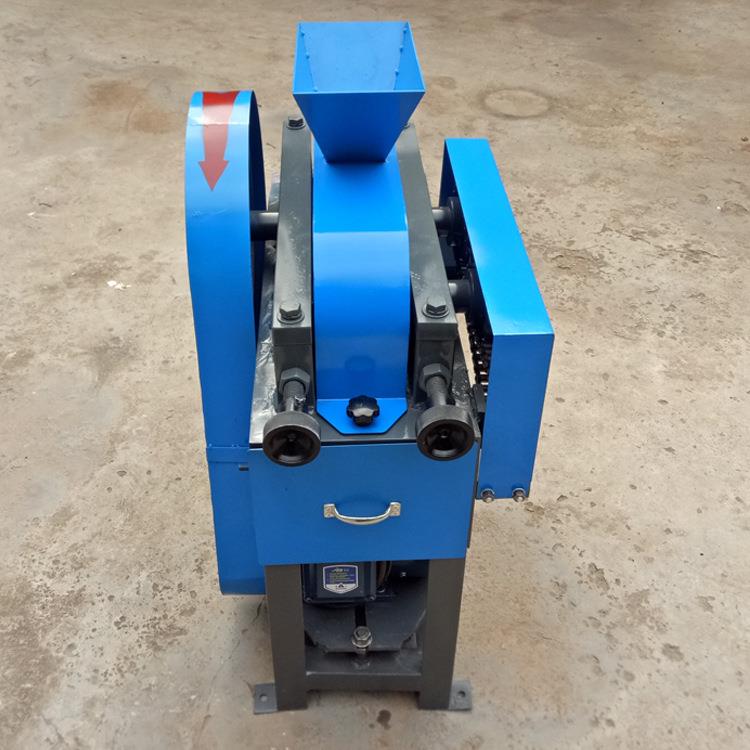 厂家现货销售煤炭实验室小型破碎机 XPZ系列对辊破碎机 量大价廉