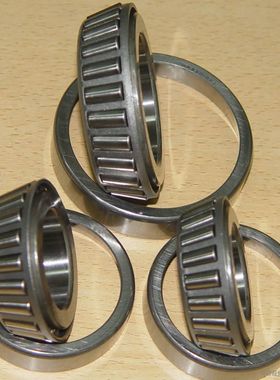 轴承 圆锥滚子轴承 30211轴承 7211E 55*100*22.75mm 压力轴承