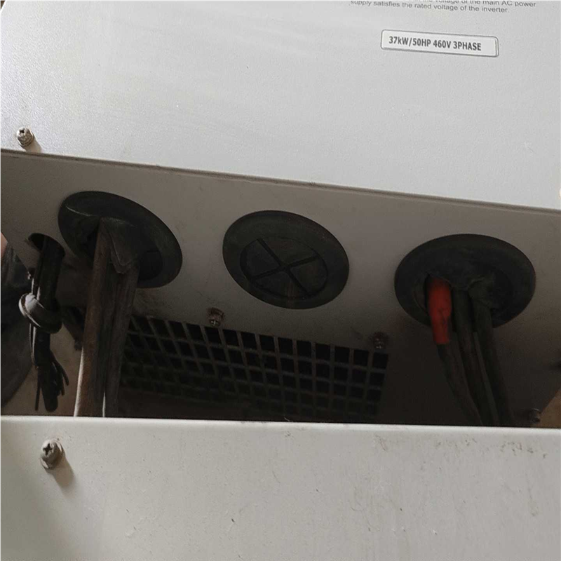 一台台达变频器   VFD370B43A  成色非常漂亮（憨憨电子）