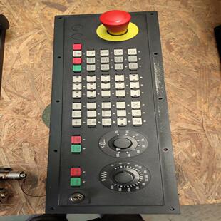 0AA0西门子840D按键板全新 0AD10 议 6FC5203