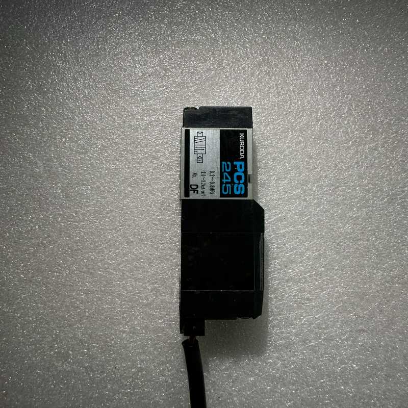 议~黑田精工电磁阀PCS245,DC24V,配单独汇流板,可直拍