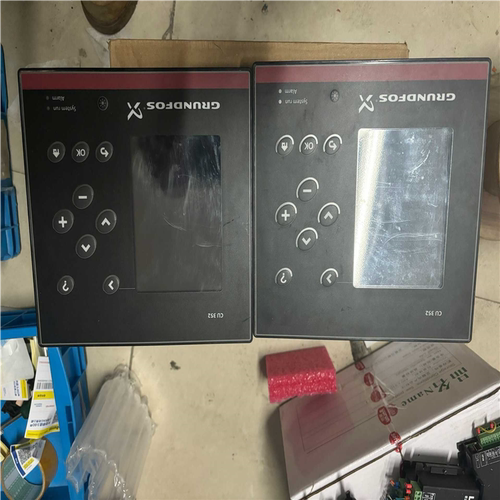 (议价)GRUNDFOS格兰富 控制器CU352件，成色如图，一