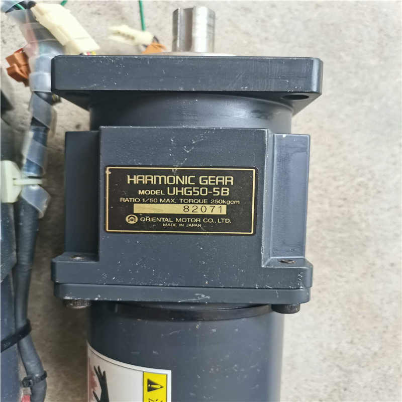 步进谐波电机UPH599HG1-A-A9 UPH599H（憨憨电子）