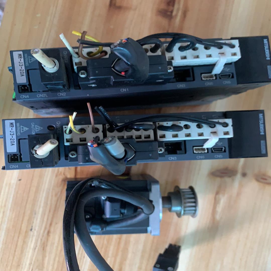 （议价）MR-J3-20A电机HF-KP23二手拆机成色新