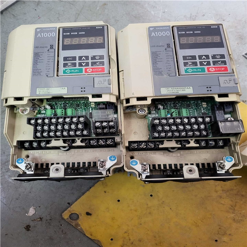 (议价)安川变频器0.4/0.75KW CIMR-AB4A0002F