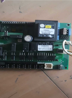 议~H0BART。Art·00一897545一004S/N不太专