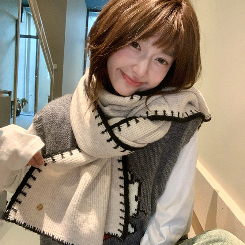 奶白针织围巾软糯保暖还显脸小！