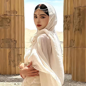 白色披肩女外搭2026新款民族风春夏薄款丝巾敦煌防晒防沙旅游头巾