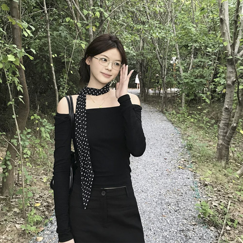 复古系脖黑色波点丝巾女2025新款高级感韩系长条飘带百搭领巾发带