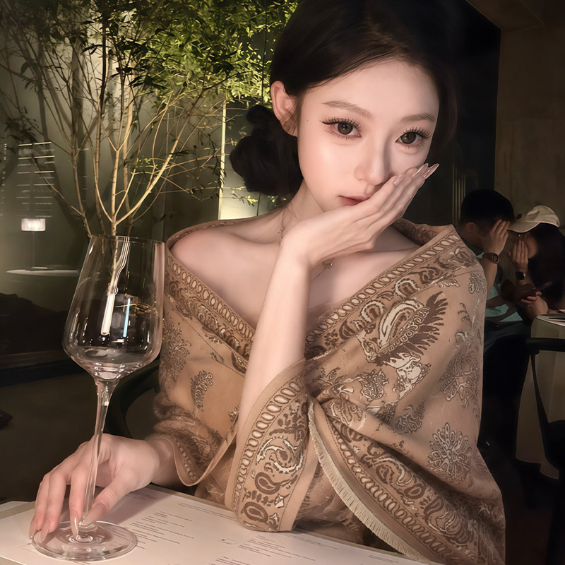 民族风咖色披肩外搭女2026新款图片