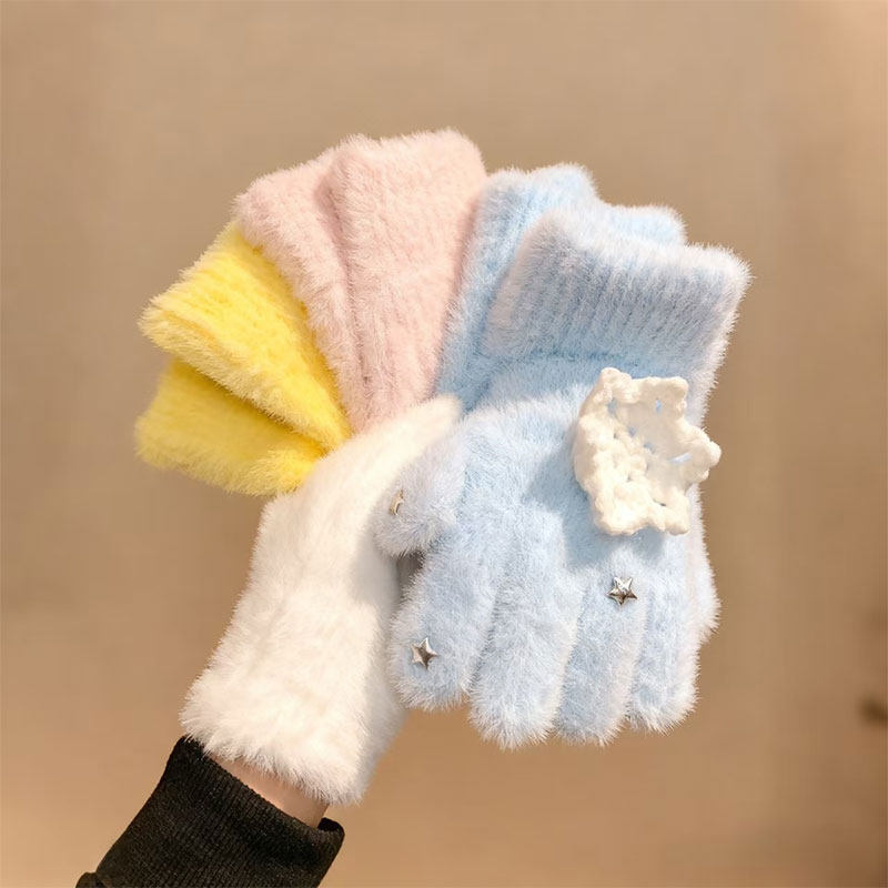 可爱雪花毛绒手套冬季2025新款甜美保暖加厚分指手套学生针织手套