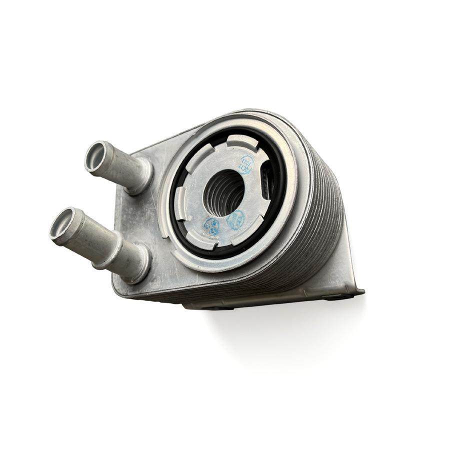 适用于吉普自由光自由侠指南者机油散热器机油冷却器5047370AC