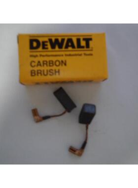 原装得伟角磨机824碳刷DWE8100T 电动工具DW830 125碳刷 得伟100
